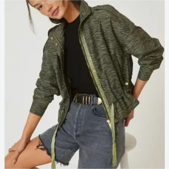 Scotch & Soda Green Tiger Printed Loose Fit Zip Jacket NWOT Size Small - Picture 2 of 11